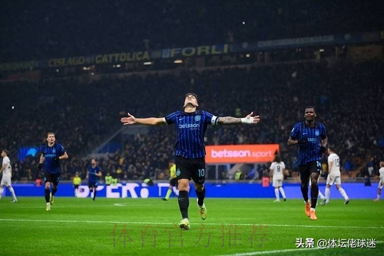 登顶意甲第一!劳塔罗领跑射手榜,国米4-0科莫三连胜宣战利物浦 登顶意甲第一!劳塔罗领跑射手榜,国米4-0科莫三连胜宣战利物浦